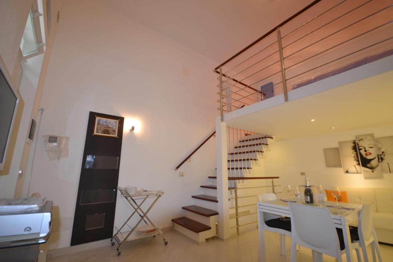 Golden Bay Bed & Breakfast Трани Екстериор снимка