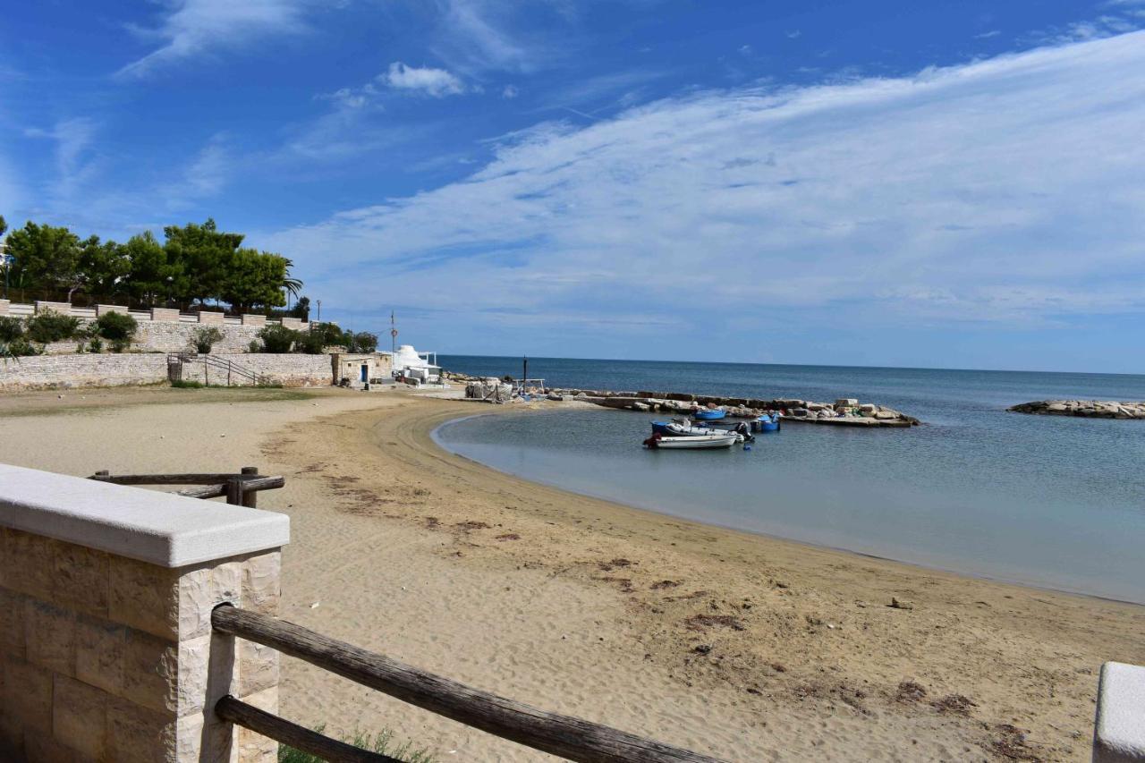 Golden Bay Bed & Breakfast Трани Екстериор снимка